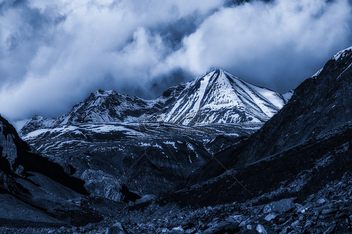 图片 照片 自然风景 大气磅礴的山.