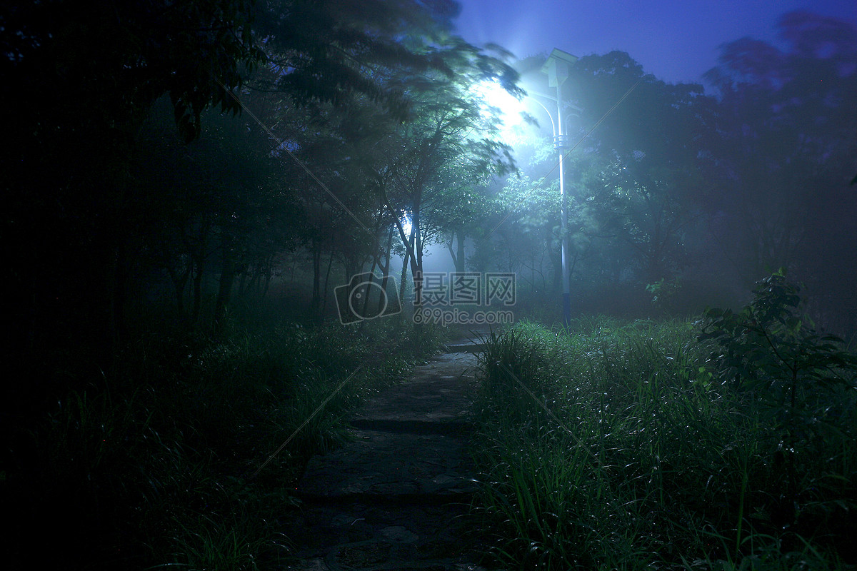孤灯夜色