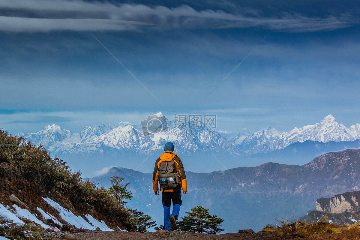 漫步喜马拉雅山麓的雪山之国 徒步在史诗级的EBC线路｜全球GO_凤凰旅游
