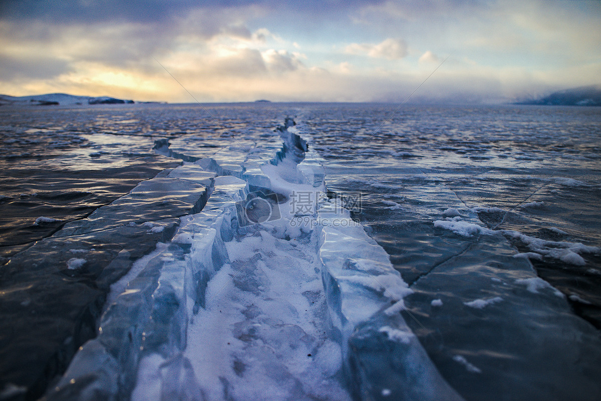 冬天开裂有缝隙的冰面摄影高清jpg图片免费下载_编号153hq6n8z_图精灵