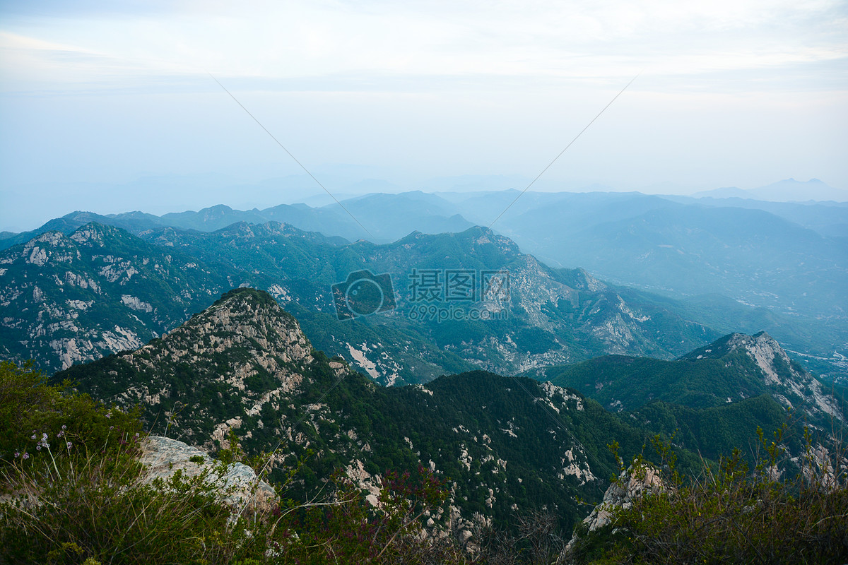 泰山一览众山小