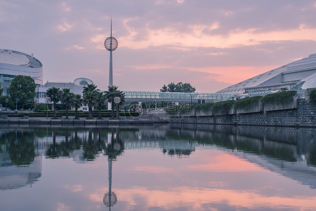 qq空间 新浪微博  花瓣 举报 标签: 塔晚霞杭州浙江大学湖风景浙大