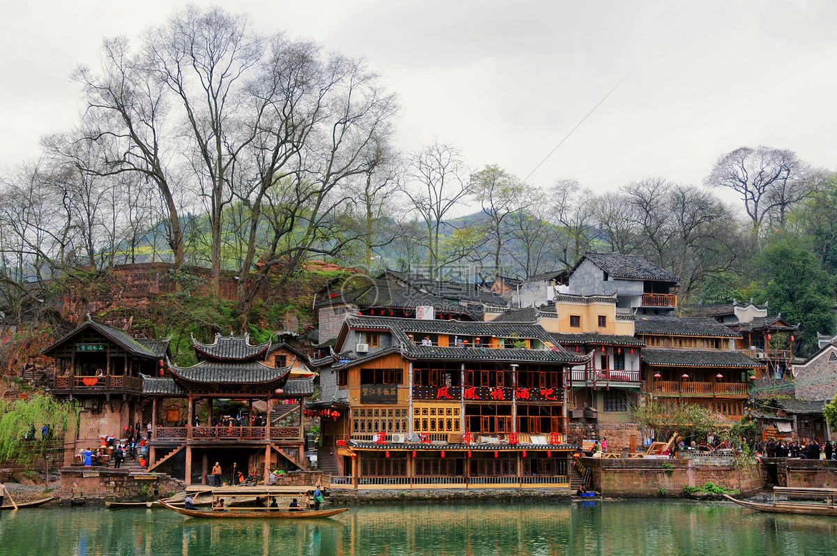 “中国最美丽的小城”凤凰古城 - 知乎