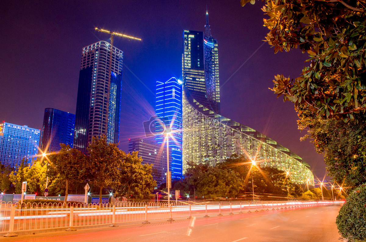 富有特色的建筑-安徽广播电视台夜景