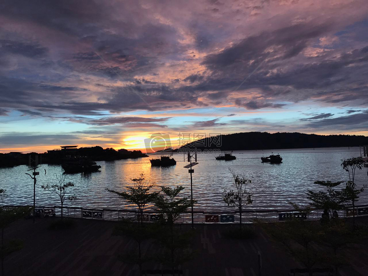 照片 自然风景 夏季日落后的沙巴.
