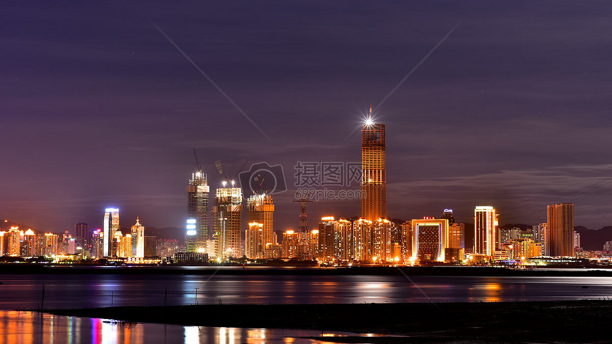 厦门城市海边夜景