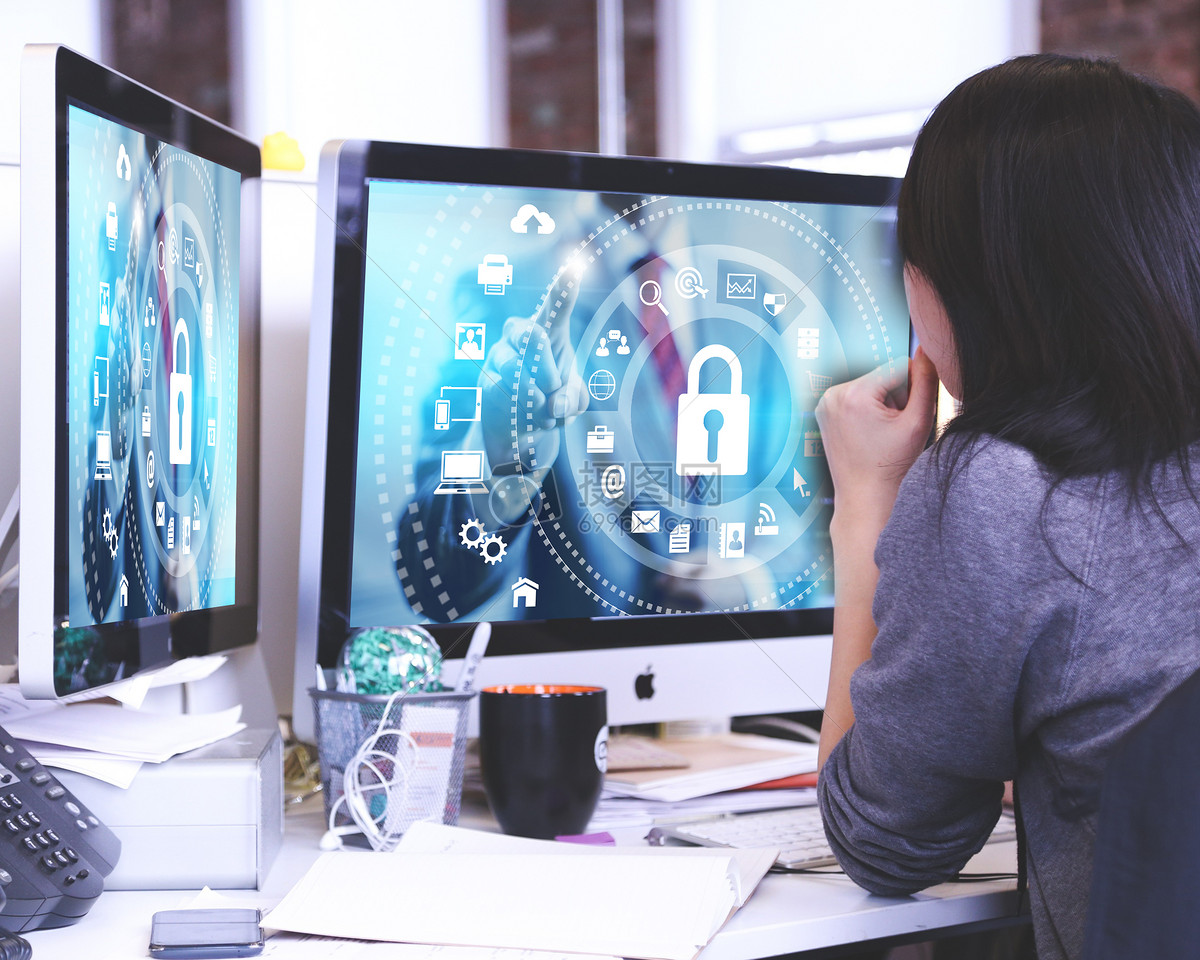 办公室员工使用电脑工作图片素材_免费下载_jpg图片格式_VRF高清图片 