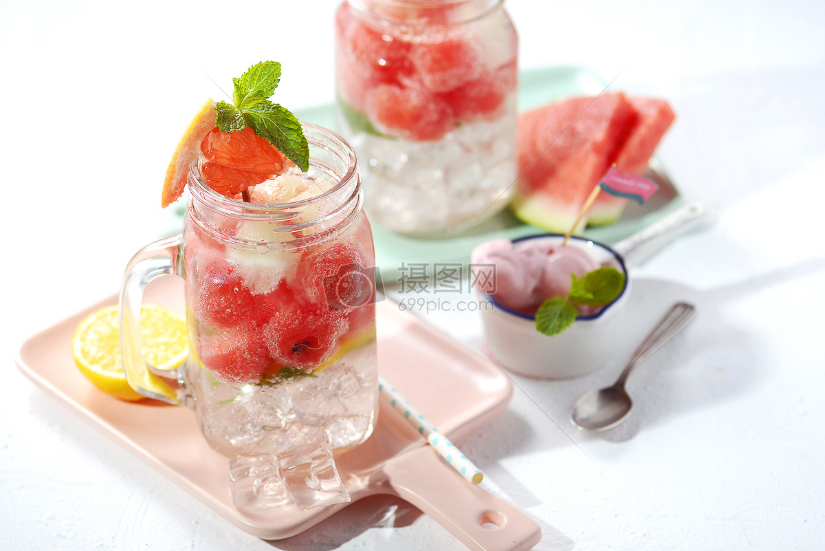 草莓沙冰怎么做_草莓沙冰的做法_豆果美食