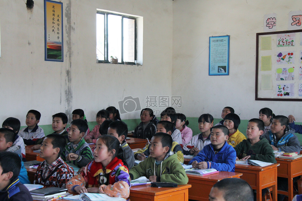 【大山里的彝族小学】新华一天零一夜·补尔乡中心校 – 七彩世界