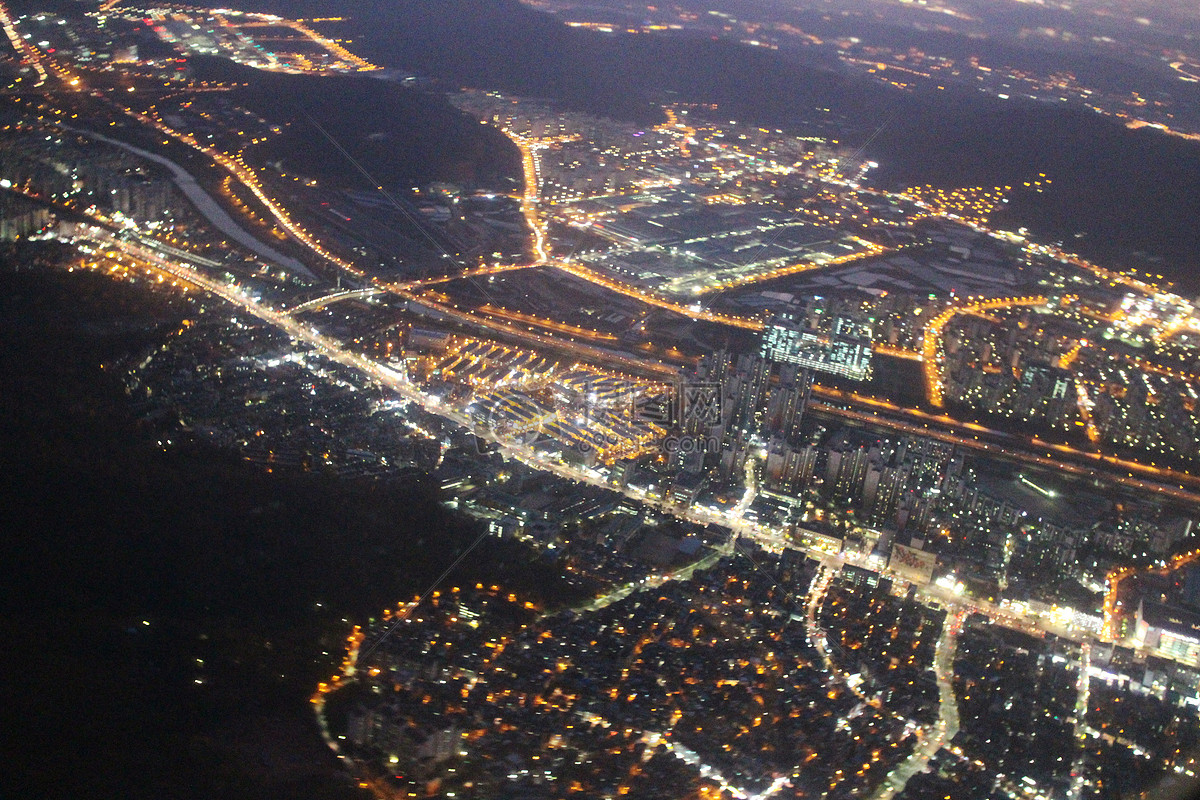 飞机远眺首尔夜景