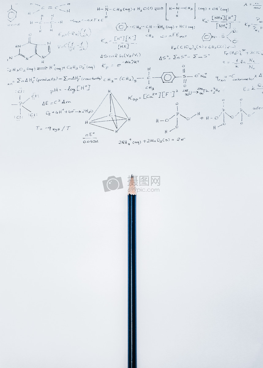 创意铅笔手抄数学物理公式