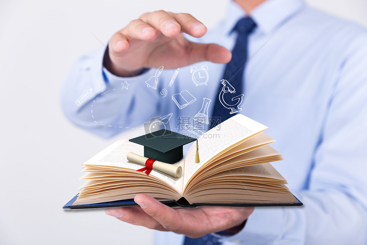 老师呵护学生教育成材
