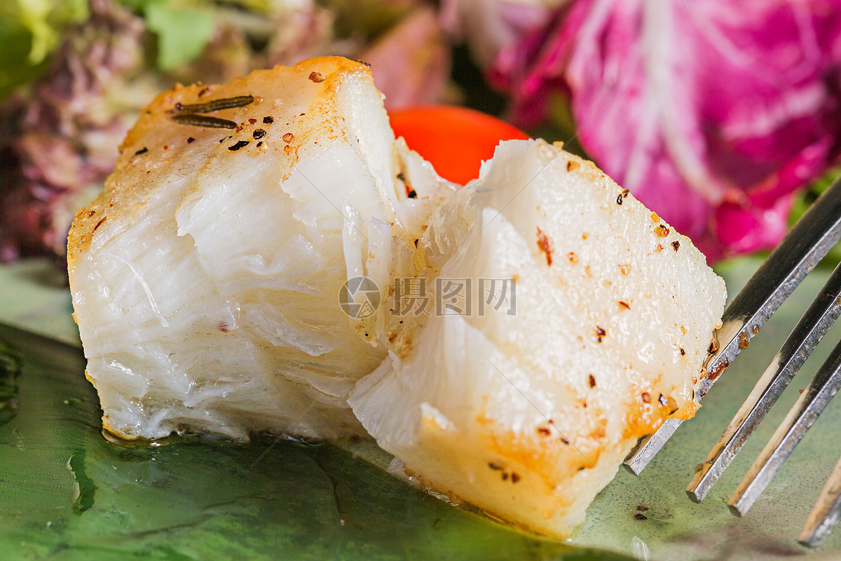 香煎银鳕鱼怎么做_香煎银鳕鱼的做法_豆果美食
