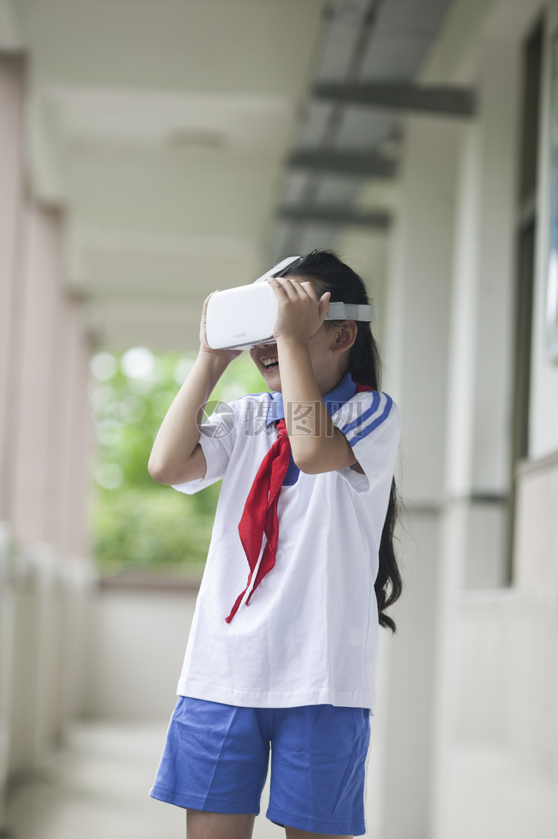 分享: qq好友 微信朋友圈 qq空间 新浪微博  花瓣 举报 标签: 女同学