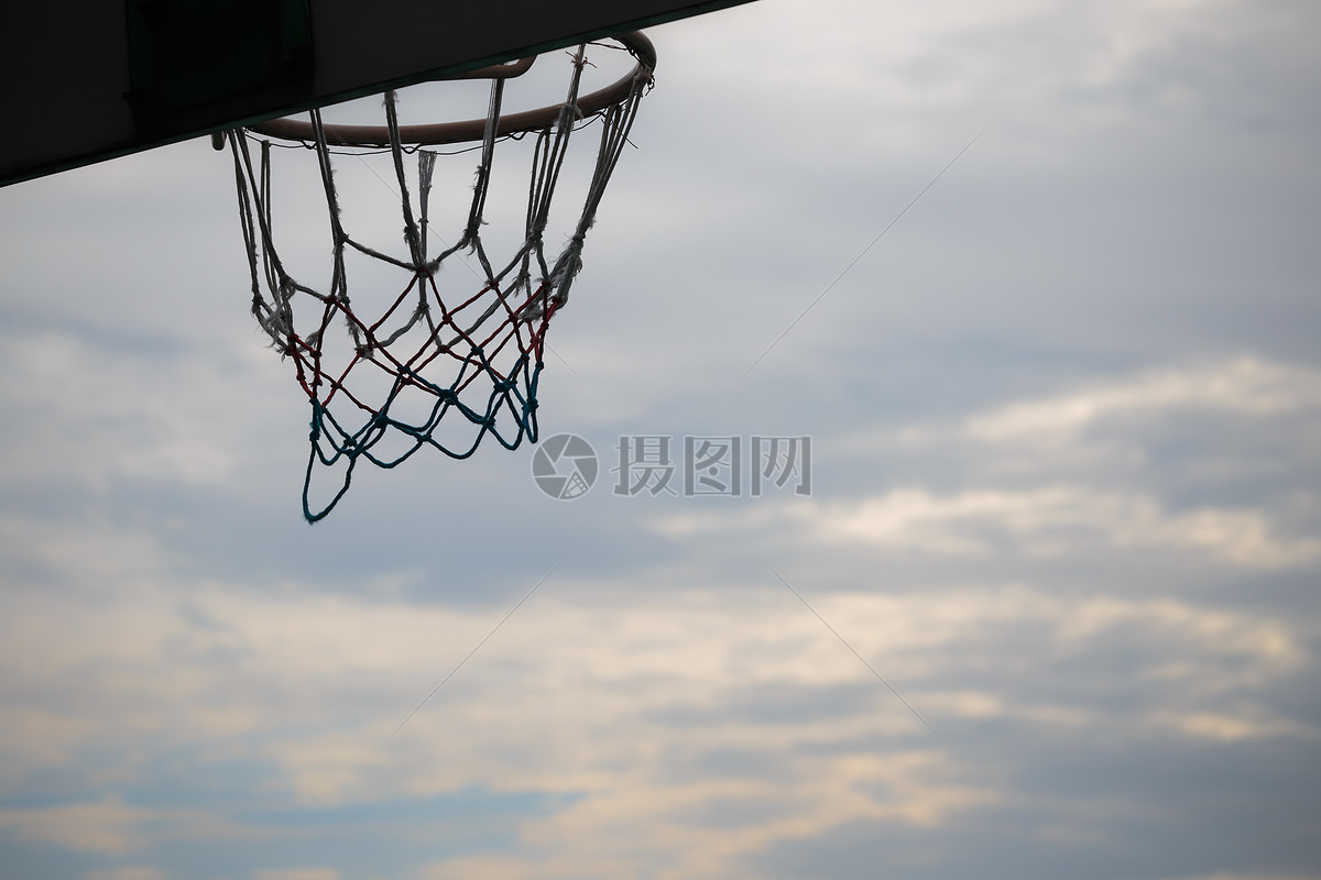 篮球运动篮筐天空jpg