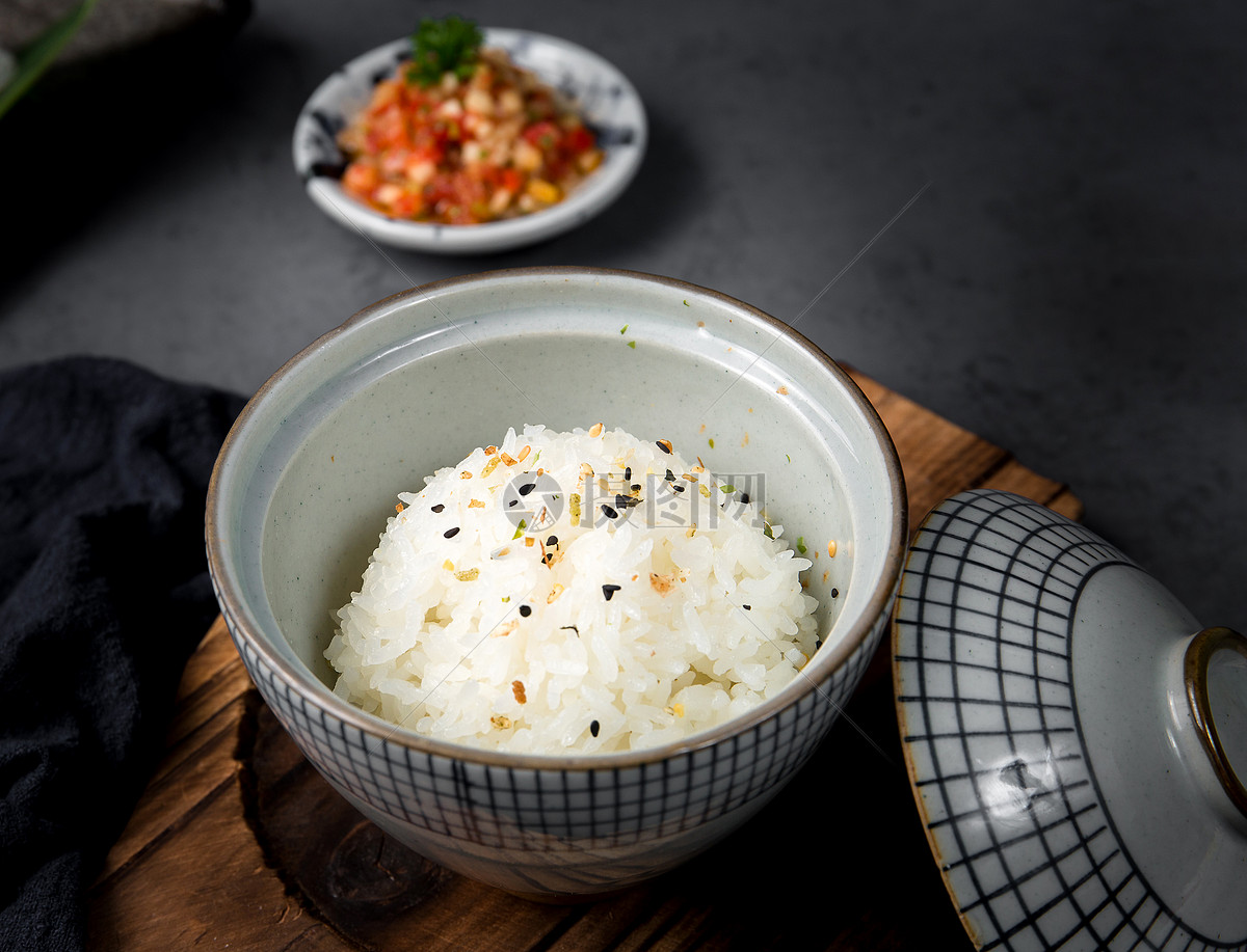 主食米饭摄影图高清摄影大图-千库网
