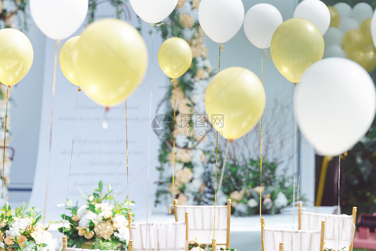 50周年金婚结婚纪念日会场布置-婚礼婚房|广州气球布置