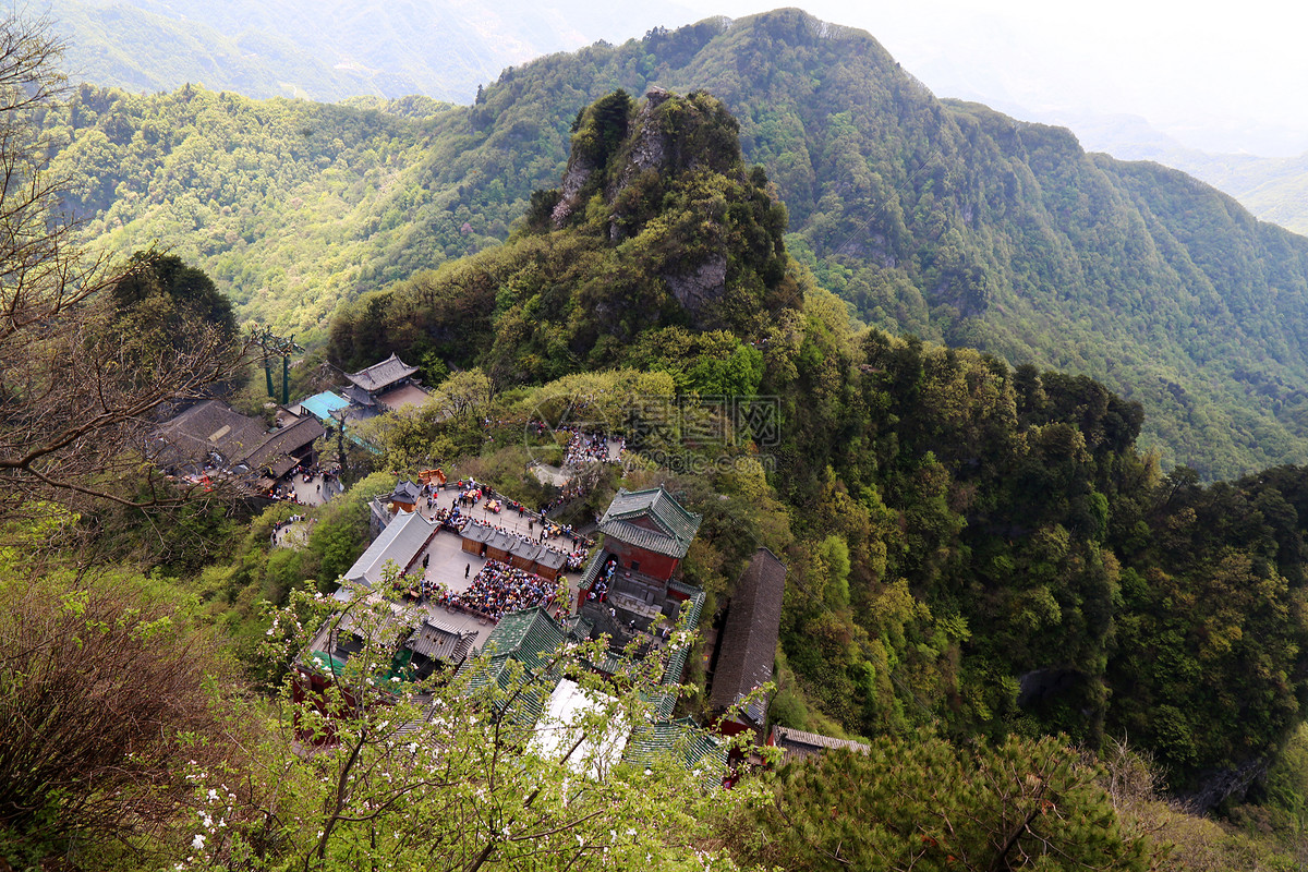 举报 标签: 十堰建筑文化遗产武当山武当建筑武当派湖北风景区武当山