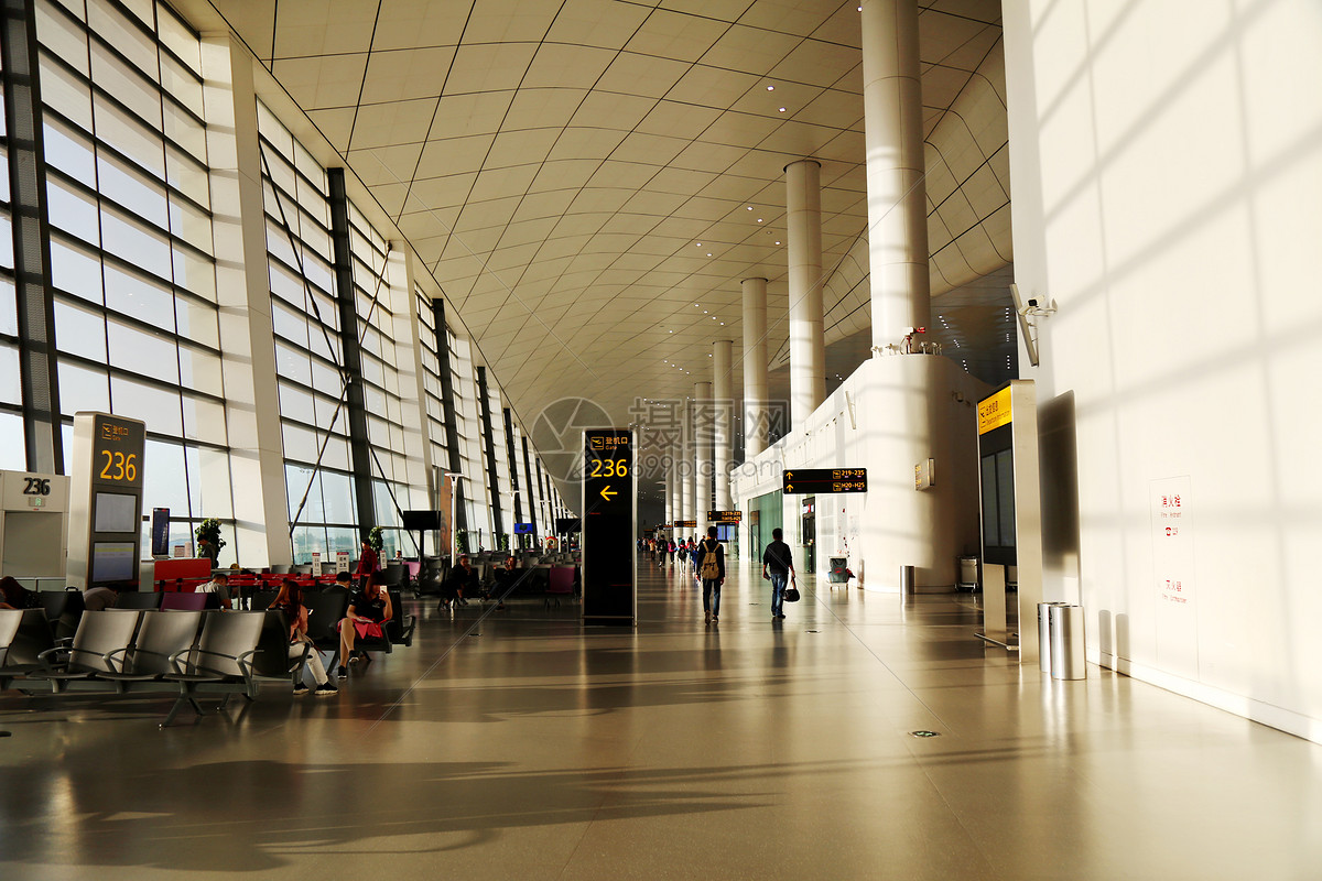 郑州国际机场内部照片