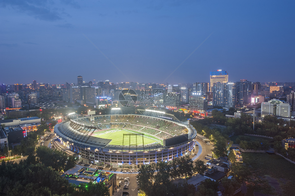 苇塘建起最大体育场，为何起名“工体”？揭秘！_北京日报网