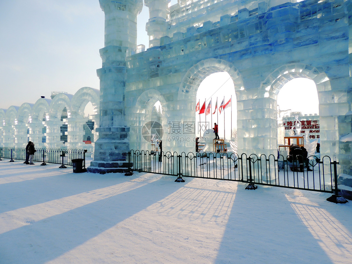 冰雕、冰城堡、冰酒店 今冬游玩儿必体验 | OTTAWAZINE NEWS