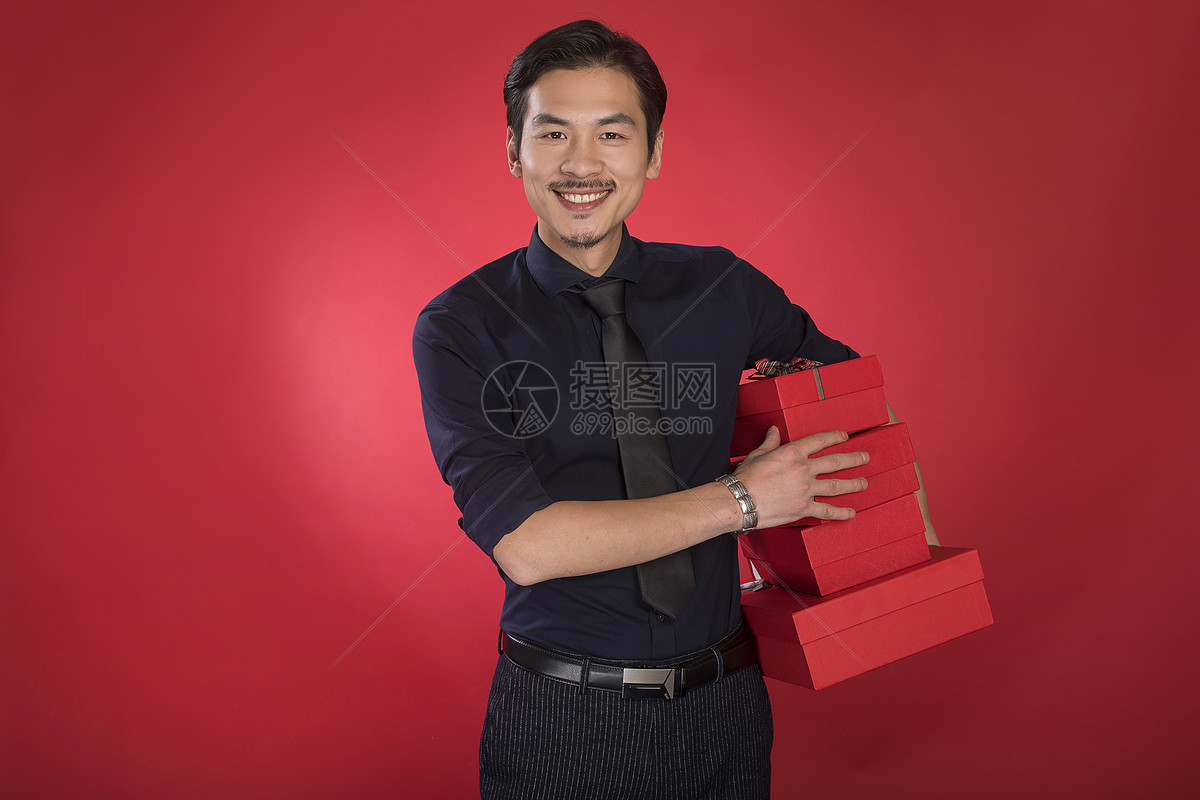 商务人士新年发礼物