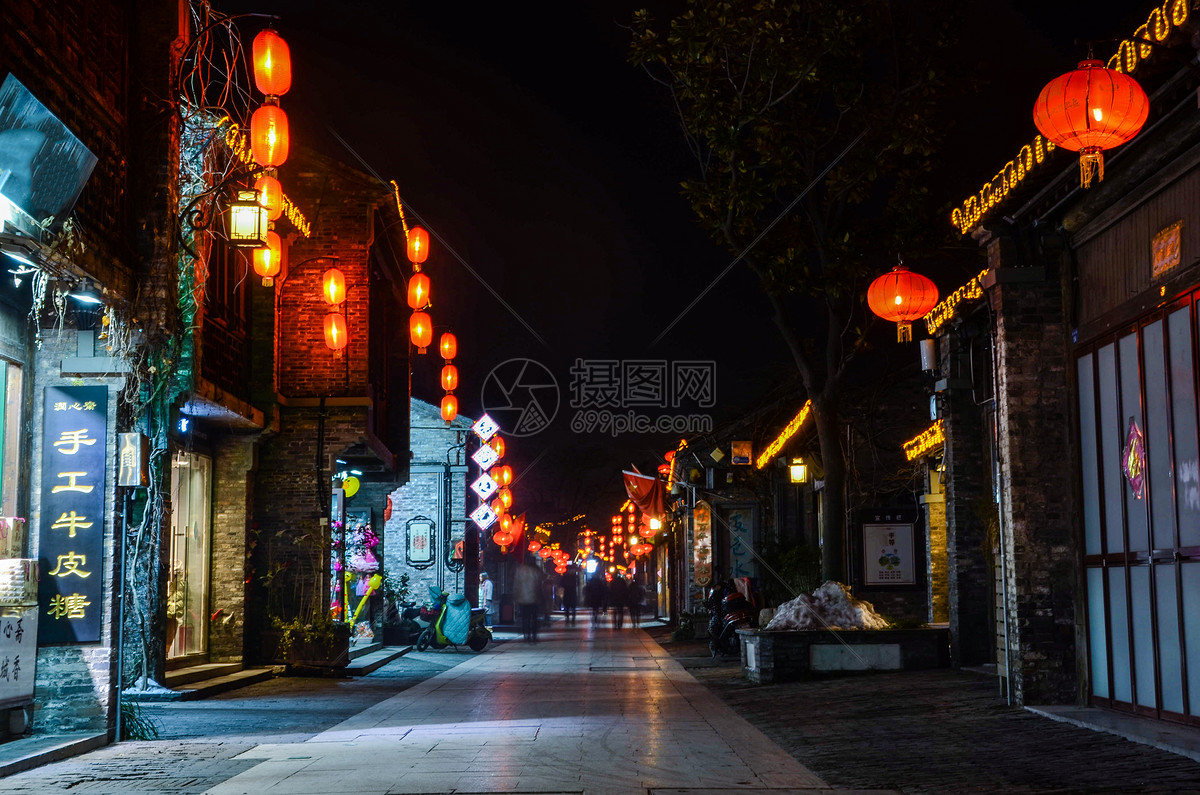 扬州瘦西湖景区夜市活动启动打造"夜经济"三部曲_江南时报