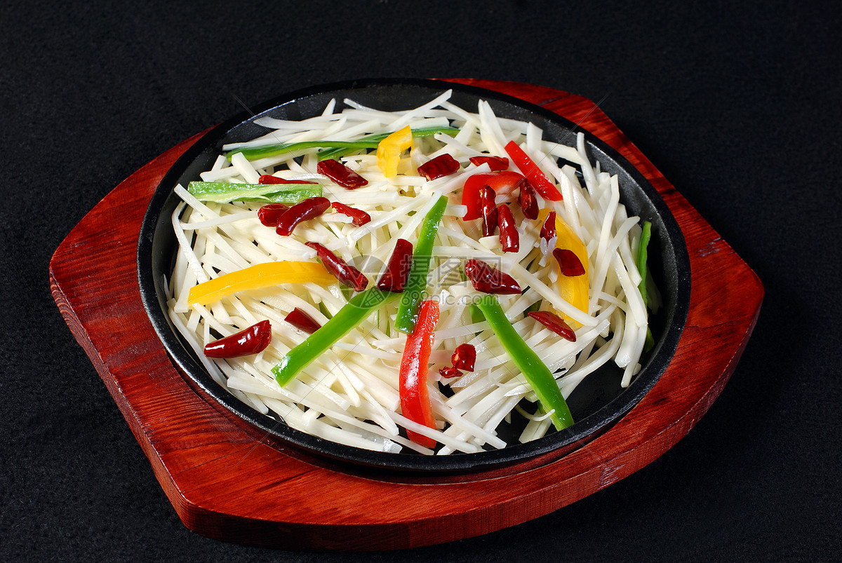 铁板土豆丝