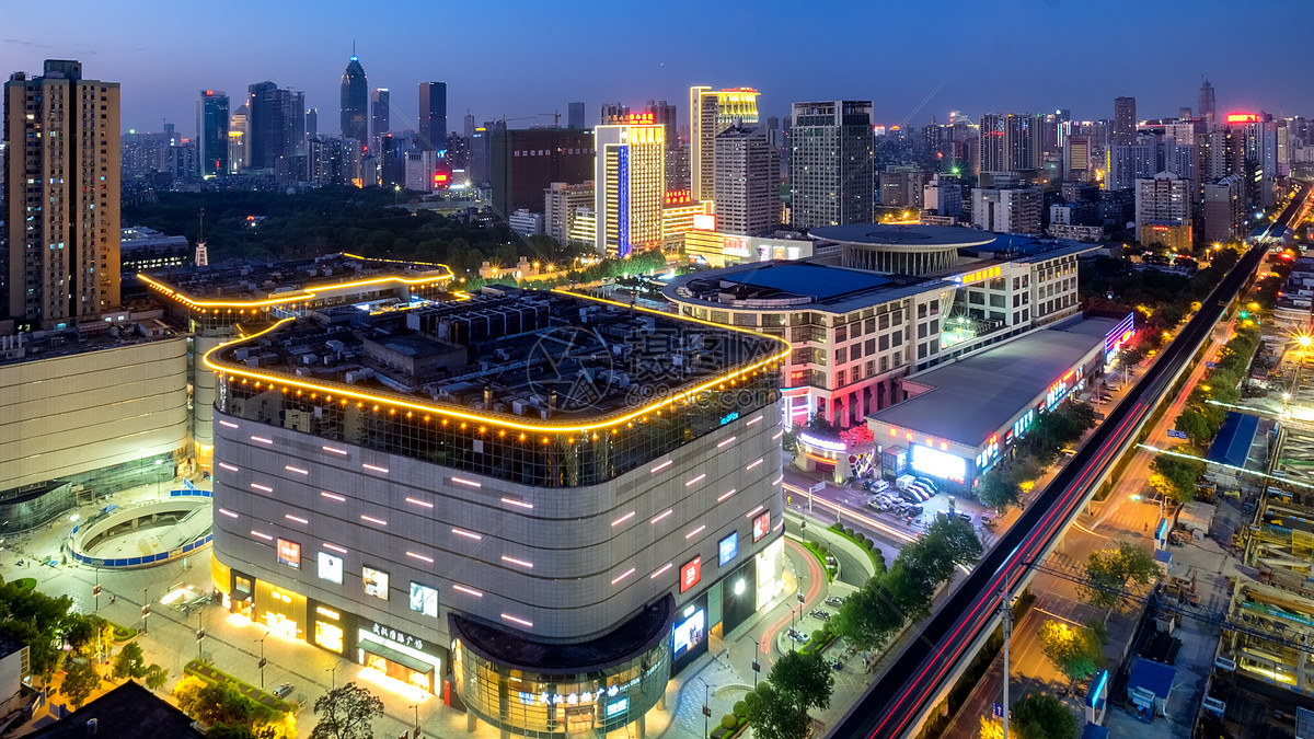 武汉国际广场商圈夜景
