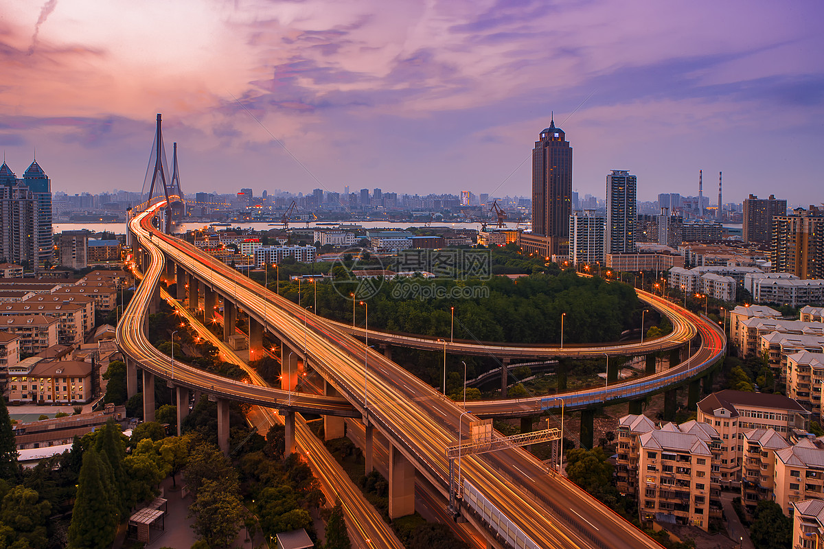【携程攻略】上海外白渡桥景点,外白渡桥，是上海的标志性建筑 , 已有百年历史，承载着老上海的历史…