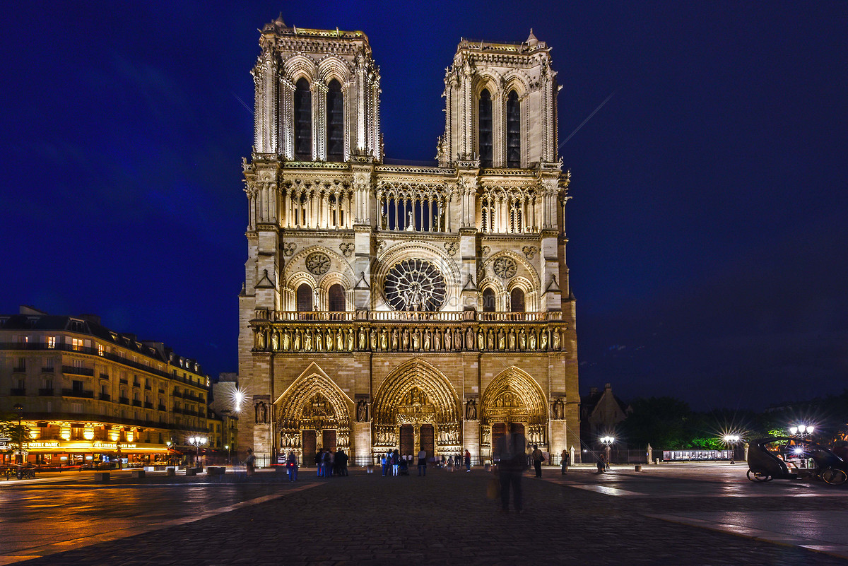 法国巴黎圣母院正面摄影图高清摄影大图-千库网