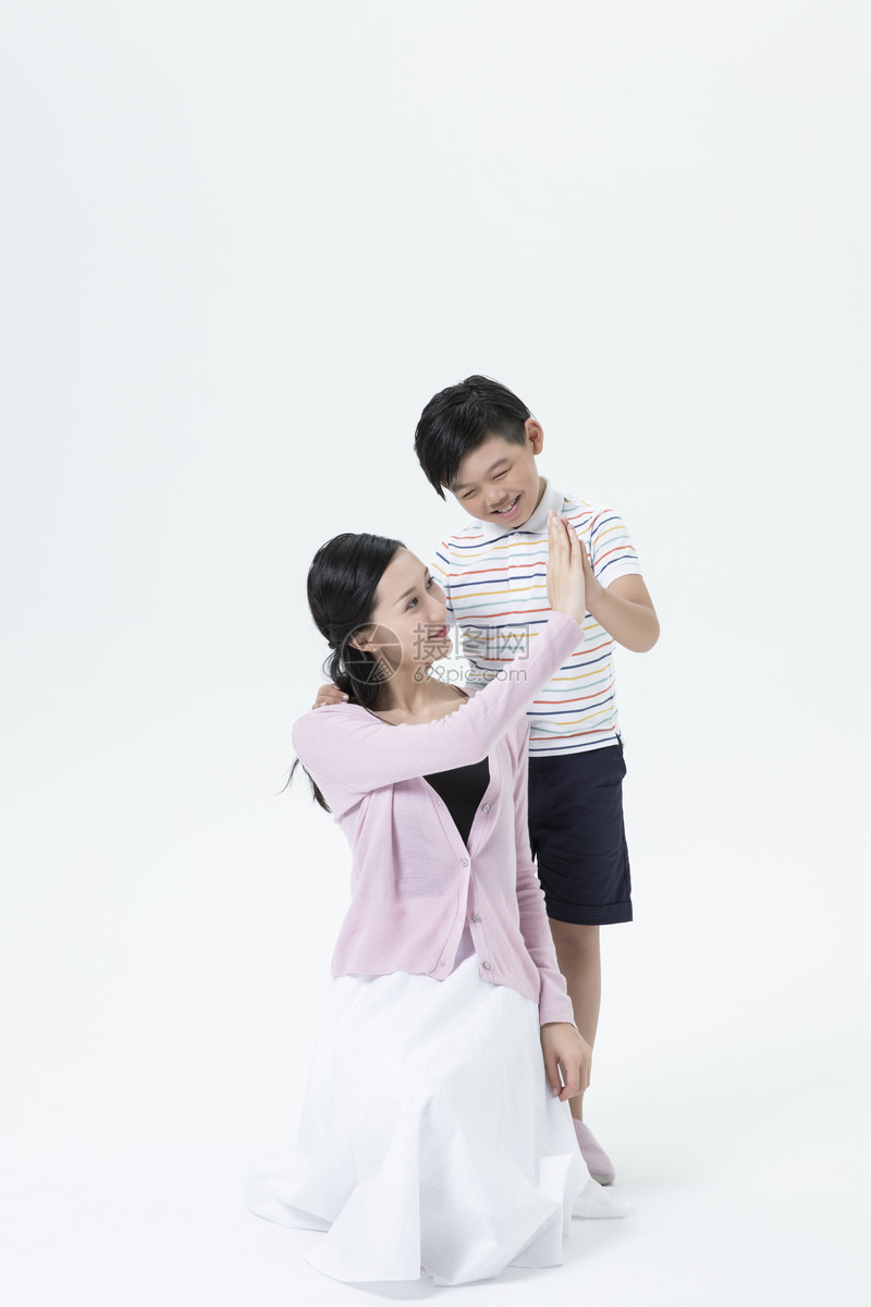 母子击掌