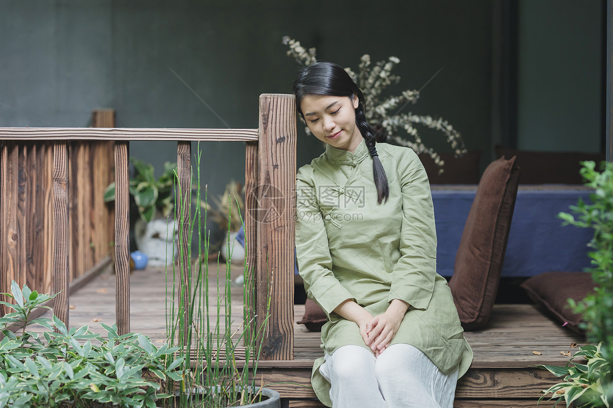 古风禅服女性