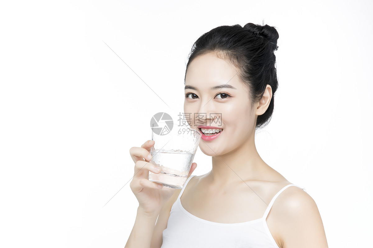 口腔牙齿护理喝水