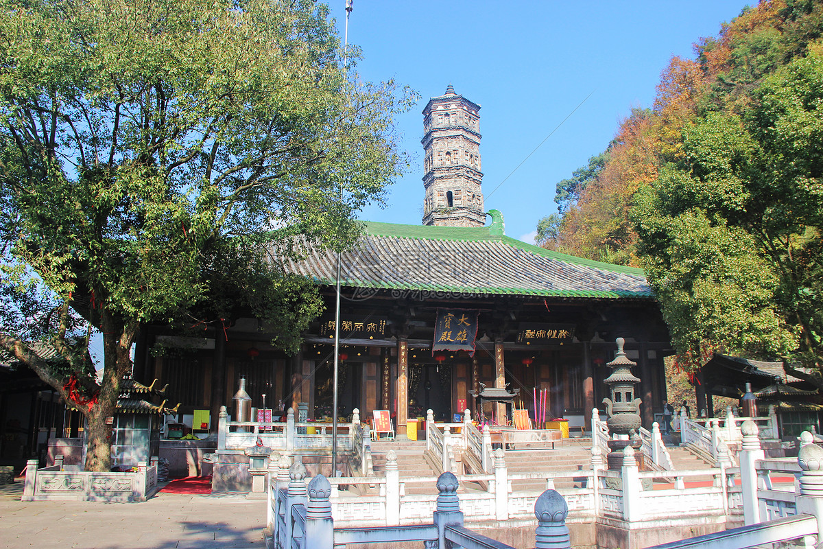 台州临海老城龙兴寺大雄宝殿