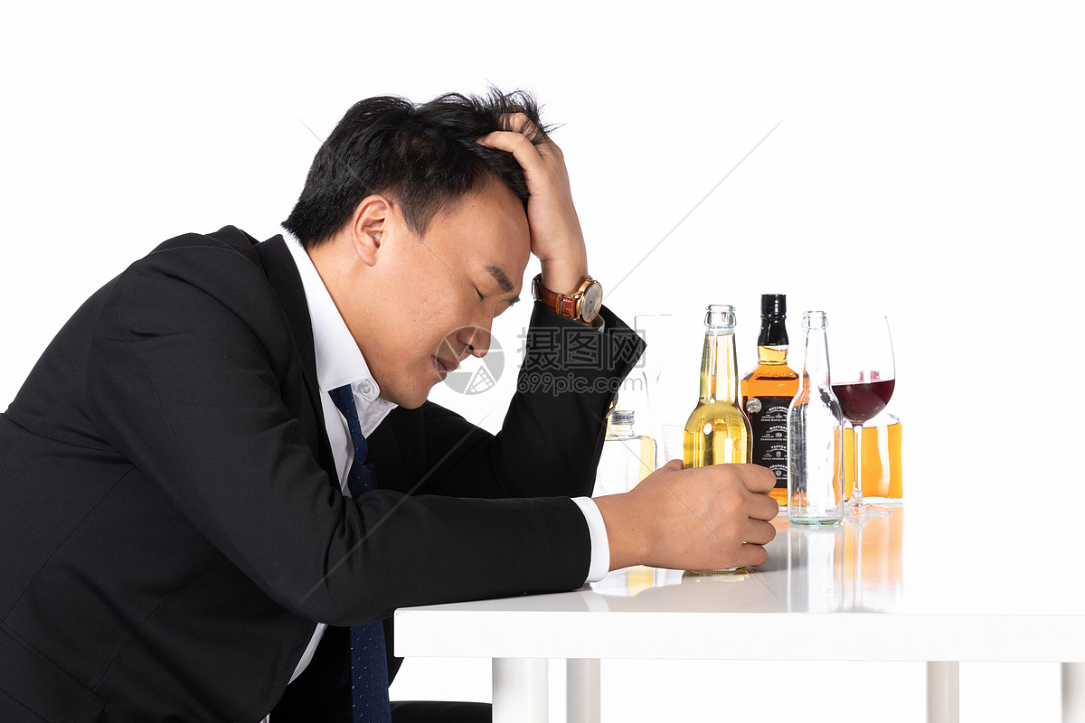 醉酒的人