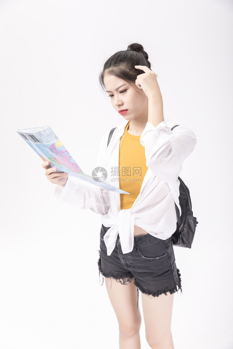图片 照片 人物情感 青年旅行白底图.jpg