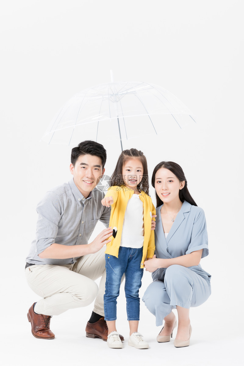幸福快乐的一家人