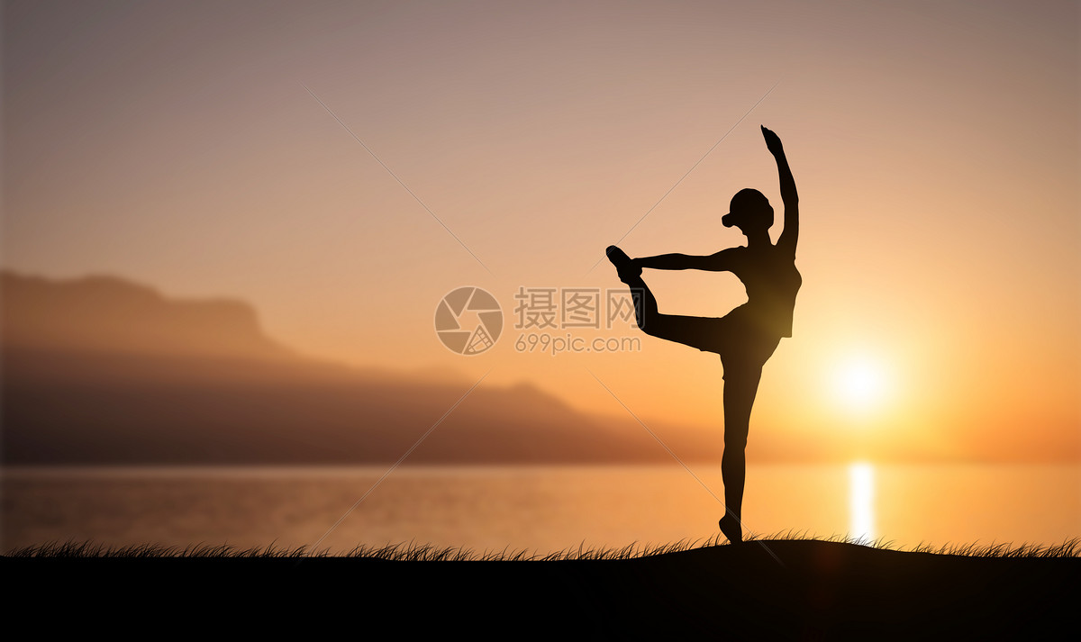 夕阳下跳舞