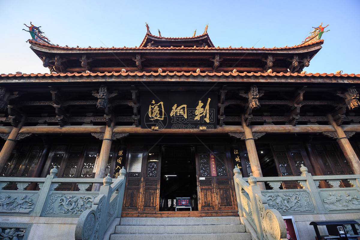 泉州西湖公园刺桐阁