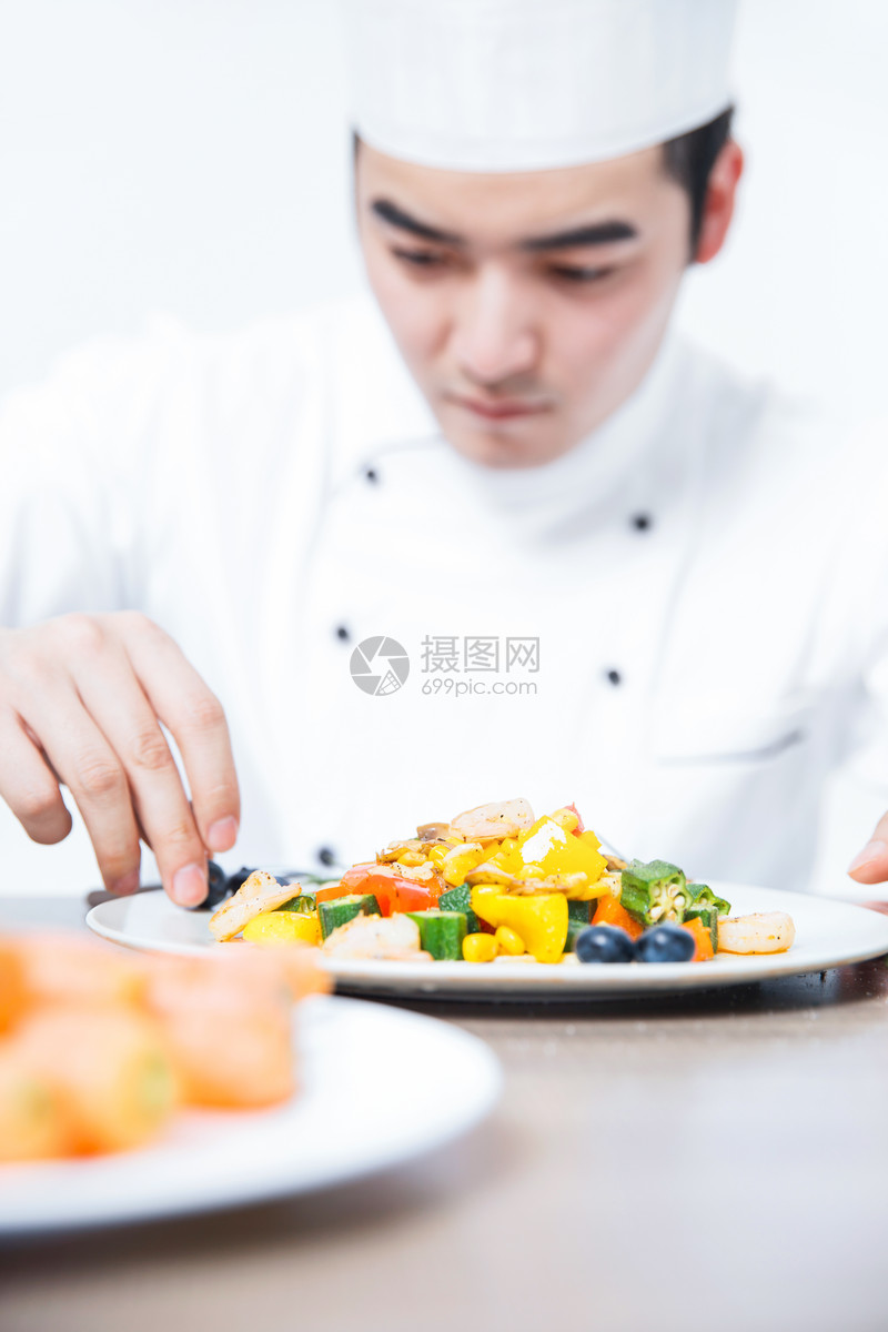 西餐厨师摆盘