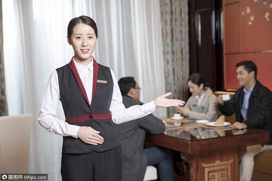 酒店服务员形象女性侍者