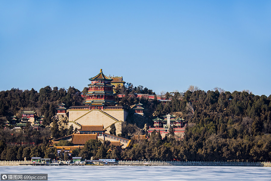 颐和园的冬天美景风景古建筑