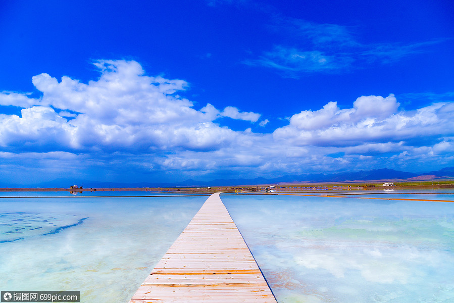 青海茶卡盐湖景区自然风景