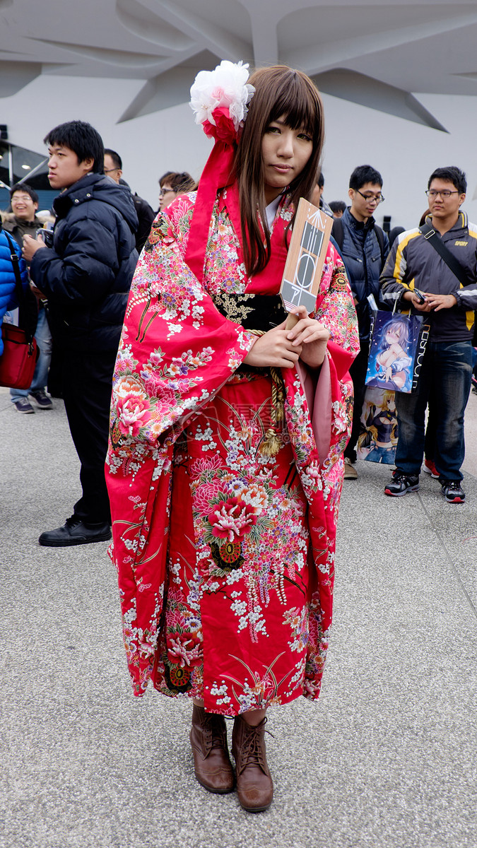 穿和服的日本女人