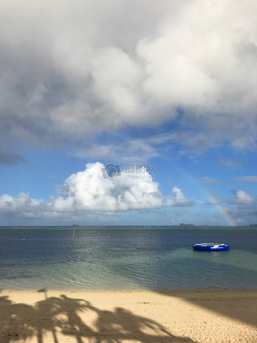 微信朋友圈 qq空間 新浪微博 花瓣 舉報 標籤: 壁紙大海安靜彩虹旅行