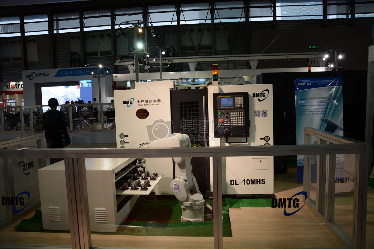 大连机床参加数控机床展会摄影图片素材免费下载_行业/工艺图库壁纸