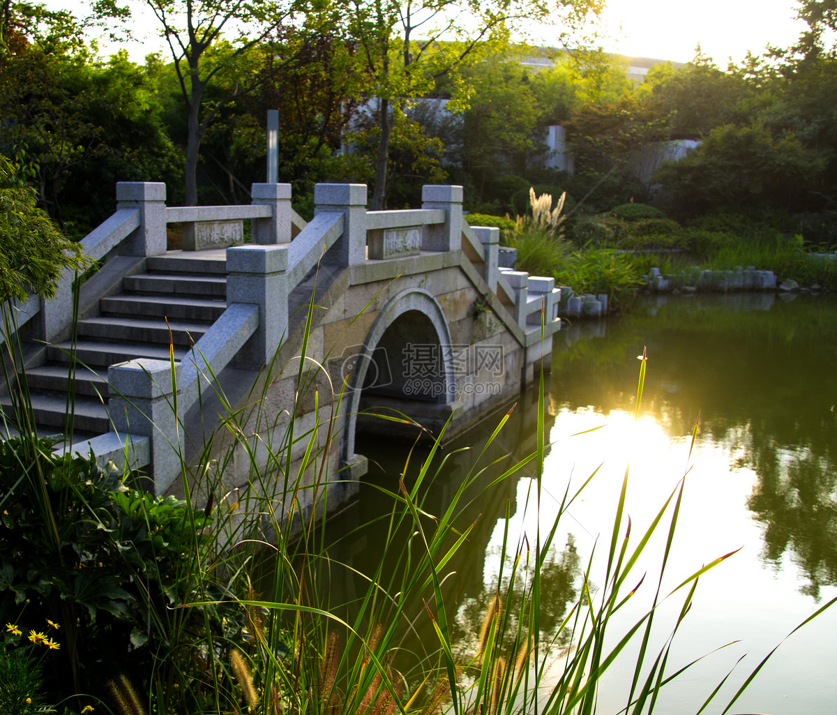 小橋流水