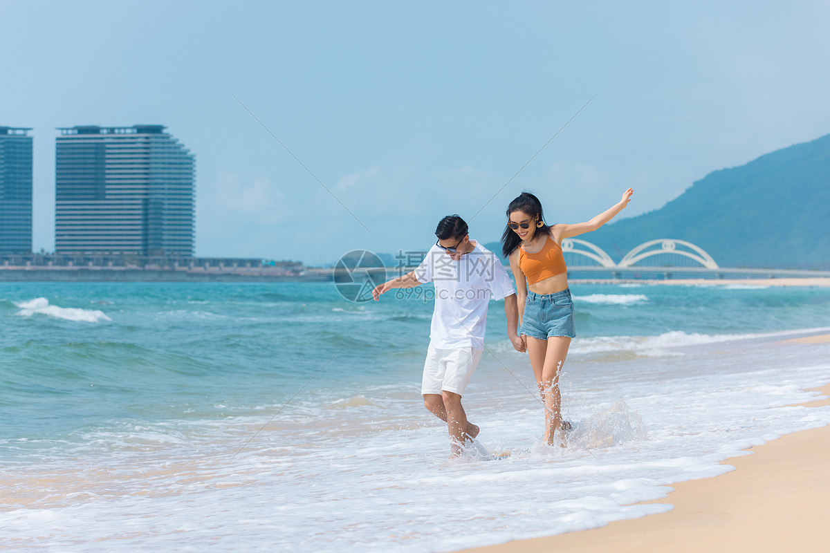 三亚：无敌海滩 处处是情侣的浪漫时光