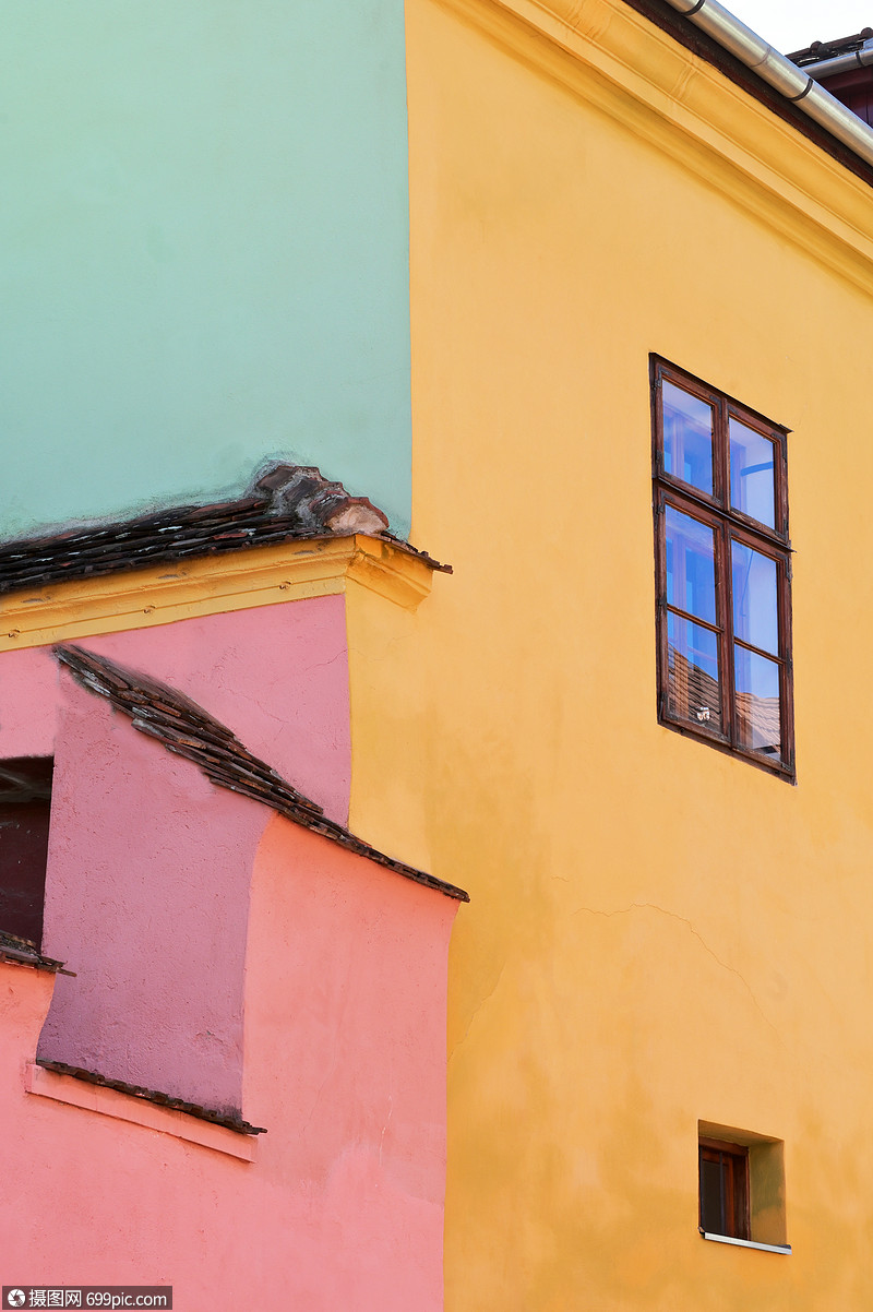 抽象的五颜六色的房子希奇索拉罗马尼亚